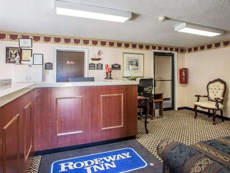Red Roof Inn & Suites Vineland - Buena Экстерьер фото
