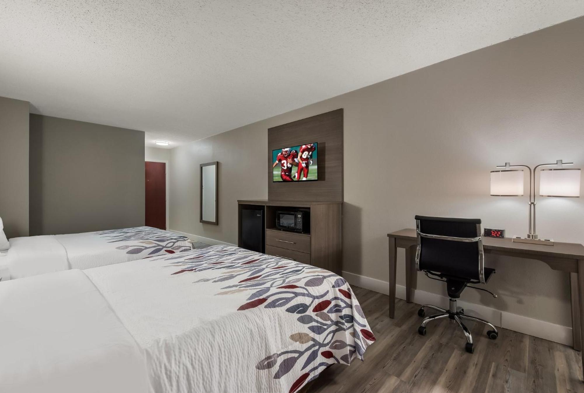 Red Roof Inn & Suites Vineland - Buena Экстерьер фото