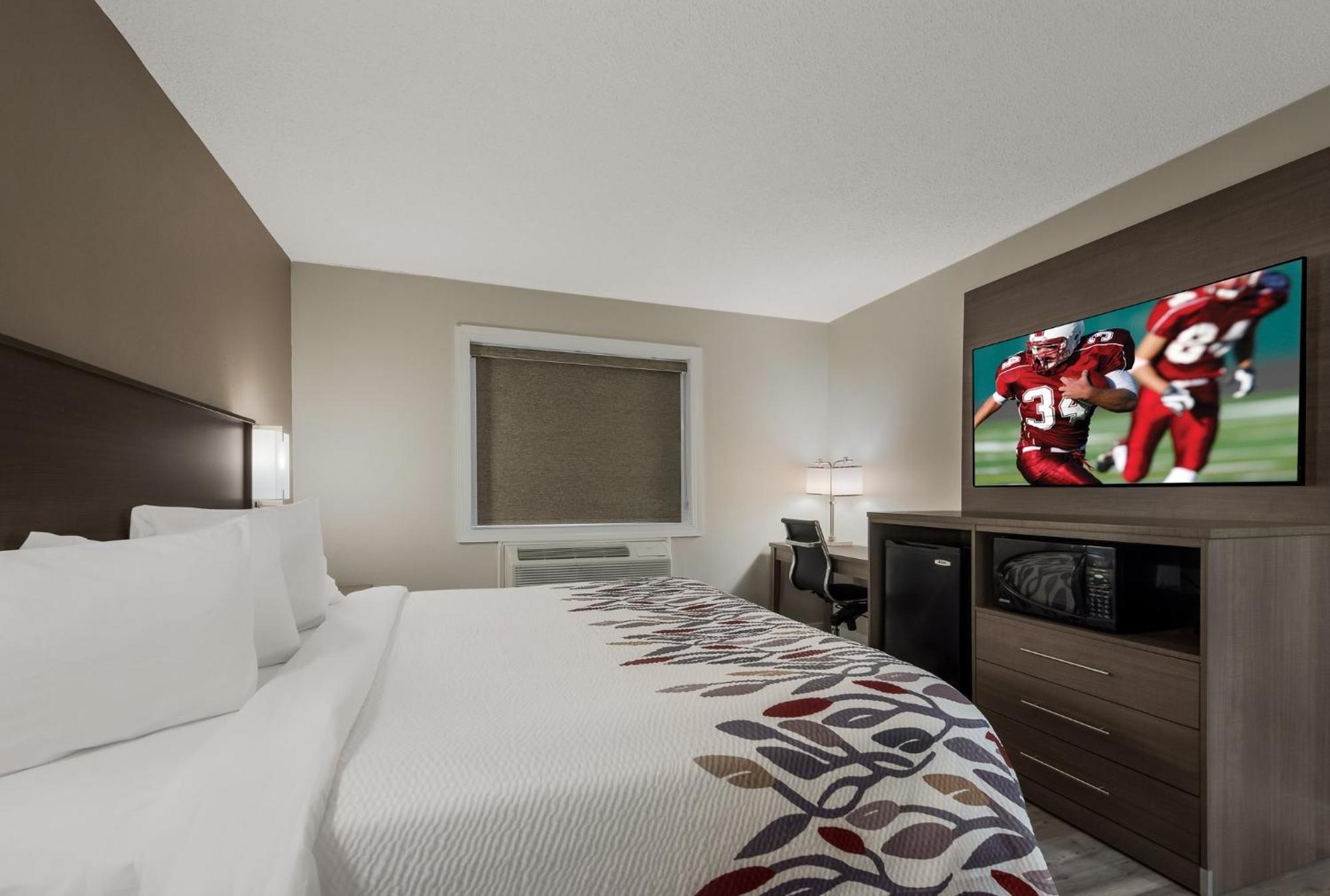 Red Roof Inn & Suites Vineland - Buena Экстерьер фото