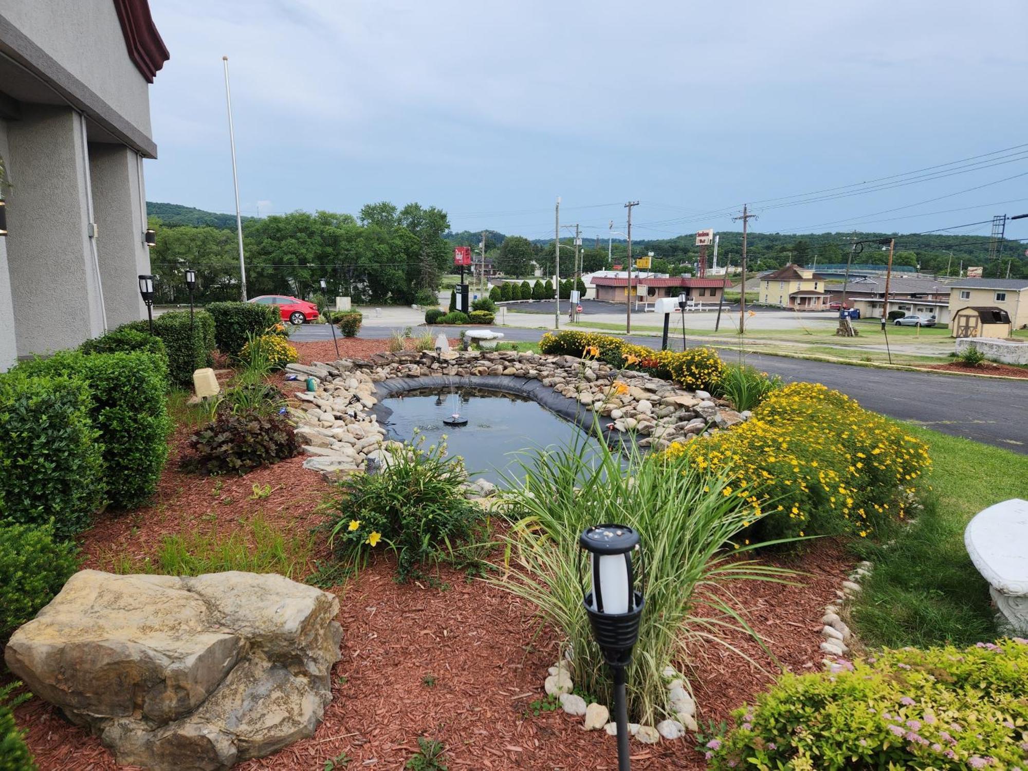 Red Roof Inn & Suites Vineland - Buena Экстерьер фото